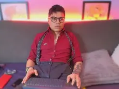 Amateur Free Porn Cam of AquilesTaylor