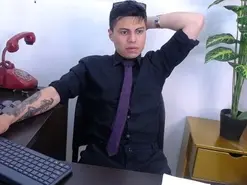 Amateur Adult Video Chat of AquilesTaylor