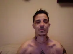 Amateur Live Porn of rober777xl