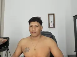 Amateur Adult Webcams of yoximanuelprime