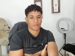 Amateur Free Live Porn of yoximanuelprime