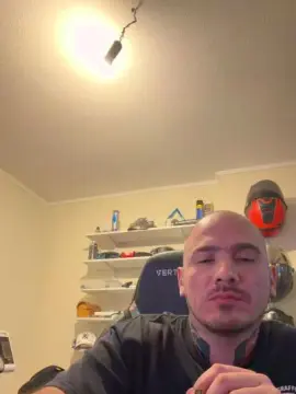 Cam4 Live Porn of Elmanoverde