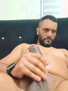 Cam4 Free Porn Cam of MorenoCafe37