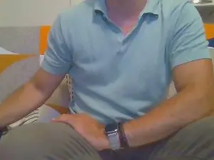 Cam4 Free Live Porn of eros1981hot1