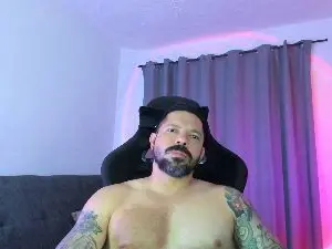 Cam4 Free Live Porn of TheMagicFoxxx