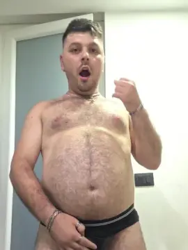 Cam4 Live Sex Cam of Giuse98