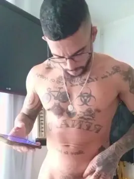 Cam4 Live Sex Cam of Abrahao22