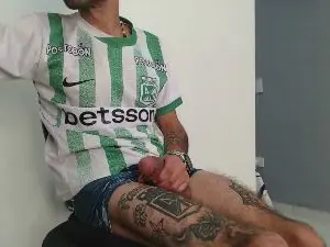 Cam4 Live Porn of Bigdick_monster