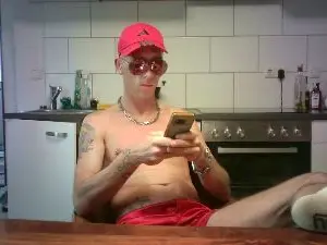 Cam4 Live Sex Cam of MrGeiZ2512
