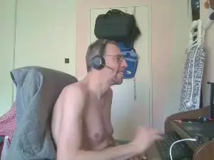 Cam4 Free Porn Cam of ptitcanard75