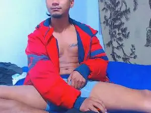 Cam4 Free Live Porn of Theniga