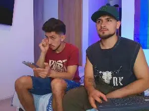 Cam4 Sex Chat of two_sinzXX