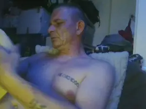 Cam4 Private Sex Chat of ritchyjowenie85
