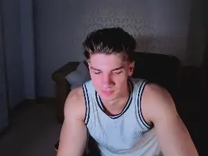 Cam4 Free Live Porn of MaxKaidenn