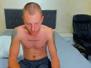 Cam4 Watch Live Sex Cams of Argantely69_