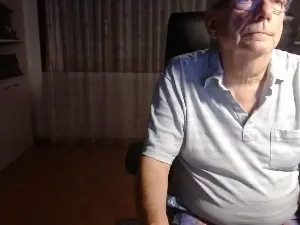 Cam4 Nude Webcam of taxidancer1