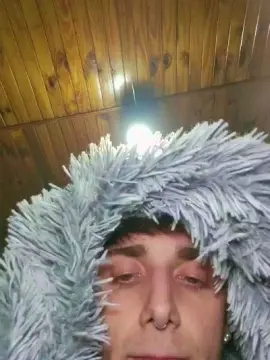 Cam4 Live Sex of Agustinkei