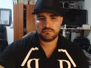 Cam4 Private Sex Chat of hazmetuyo24
