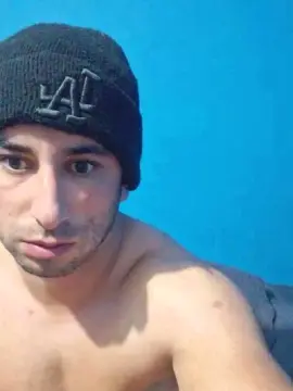 Cam4 Free Porn Cam of Carlos_fitness2