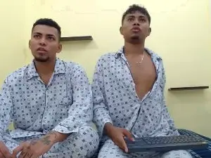 Cam4 Best live sex cam show of patrickvsnoah69