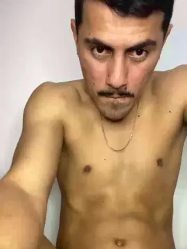 Cam4 Free Porn Cam of Julionovais