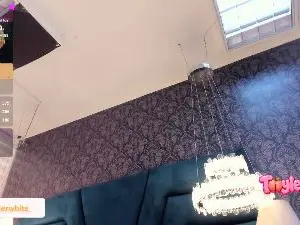 Cam4 Watch Live Sex Cams of Tayler_White