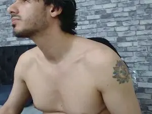 Cam4 Live Porn of Tyler_dn