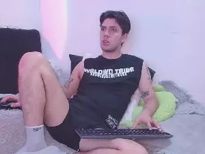 Cam4 Live Sex of Dave_River