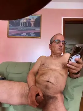Cam4 Live Porn of Milk1958