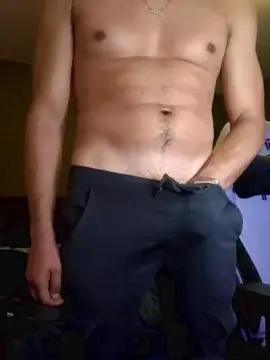 Cam4 Live Sex Cam of yoloyo93
