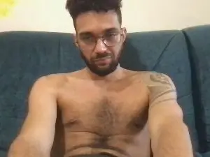 Cam4 Sex Cam of Marcosmaia2