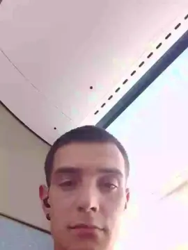 Cam4 Live Sex of Kingunner18