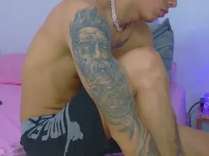 Cam4 Adult Webcam of Skook_Gray