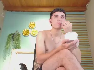 Cam4 Free Porn Cam of aalejo_gray