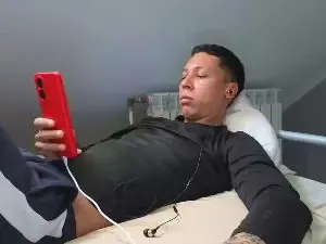 Cam4 Free Live Porn of antonio_meza