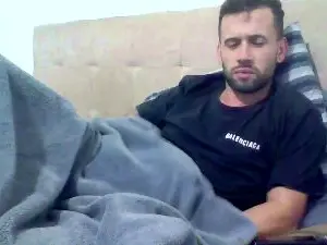 Cam4 Live Porn of Maickysurf