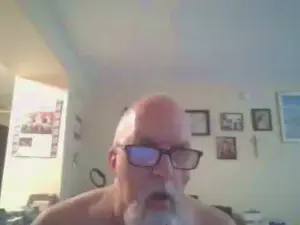 Cam4 Live Sex Cam of TINYCOCK1956