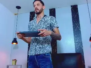Cam4 Live Porn of Klark_kent