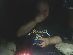 Cam4 Live Sex Cam of HairyHulk