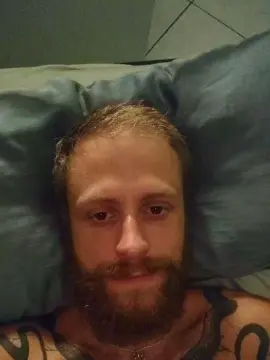 Cam4 Live Sex of Beastcock666