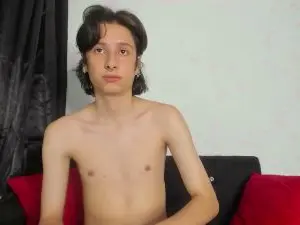 Cam4 Free Live Porn of Onion_knight420