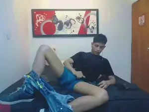 Cam4 Private Sex Chat of hardsexlove08