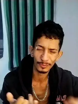 Cam4 Free Live Porn of Theyllors2