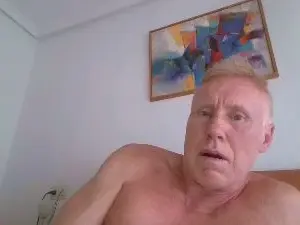 Cam4 Live Sex Cam of REDHEADALICANTE