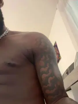 Cam4 Watch Live Sex Cams of Bigblackfrenck