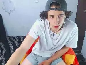 Cam4 Private Sex Chat of Noah_sokolov_