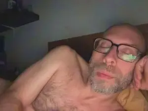Cam4 Free Live Porn of Magicogonzal