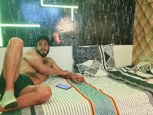 Cam4 Private Sex Chat of Hazarth