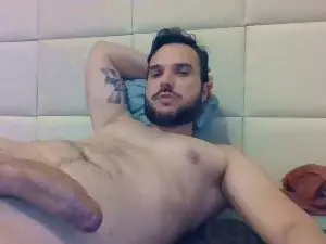 Cam4 Free Live Porn of vitornali31