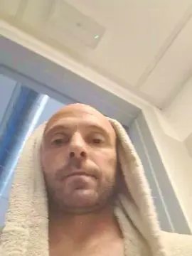 Cam4 Live Sex Cam of Gnaro90